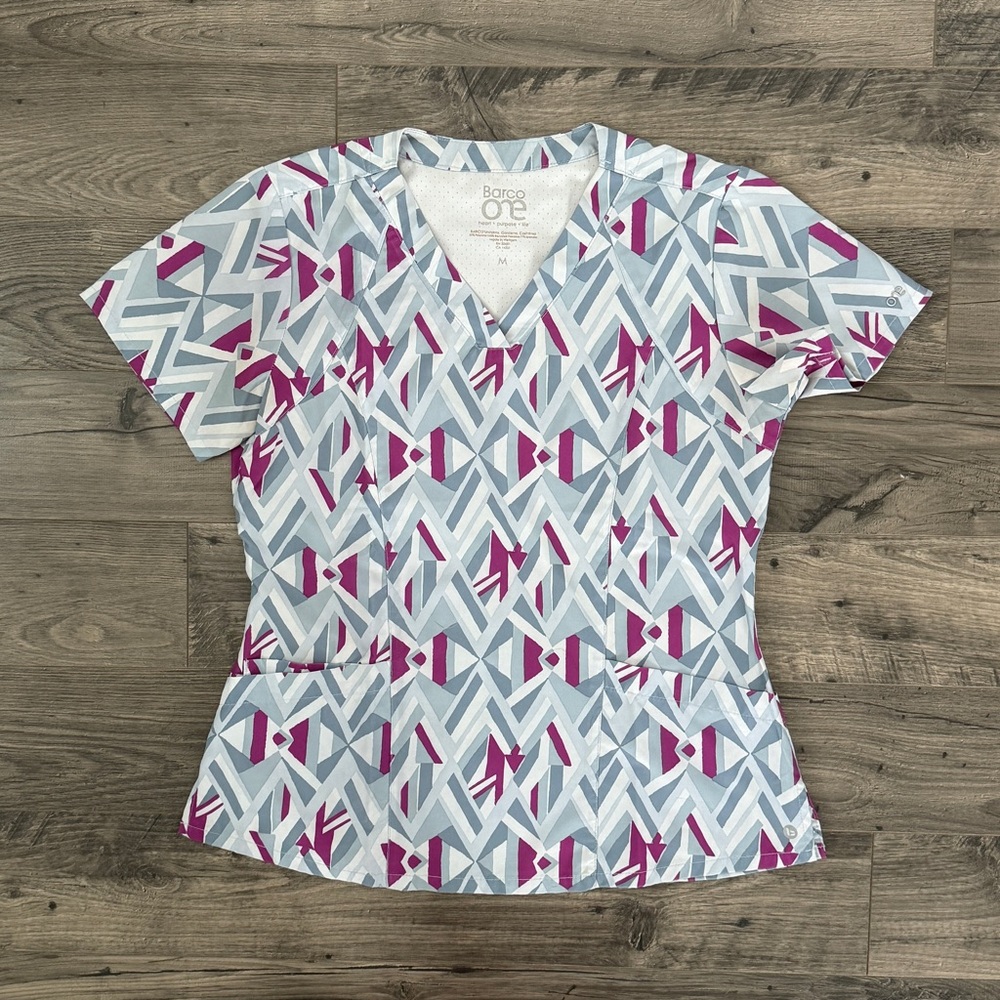 Women’s Barco One V-Neck Scrub Top, Plum Magenta, Grey, White, Patterned, Size M